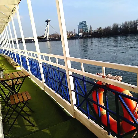 Marina Ботель 3*